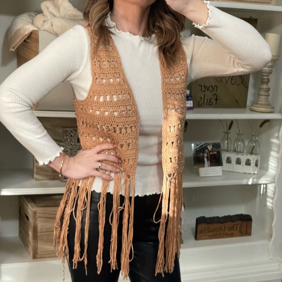 Kori light pink and blue Aztec inspired fringe vest - Picture 2 of 12